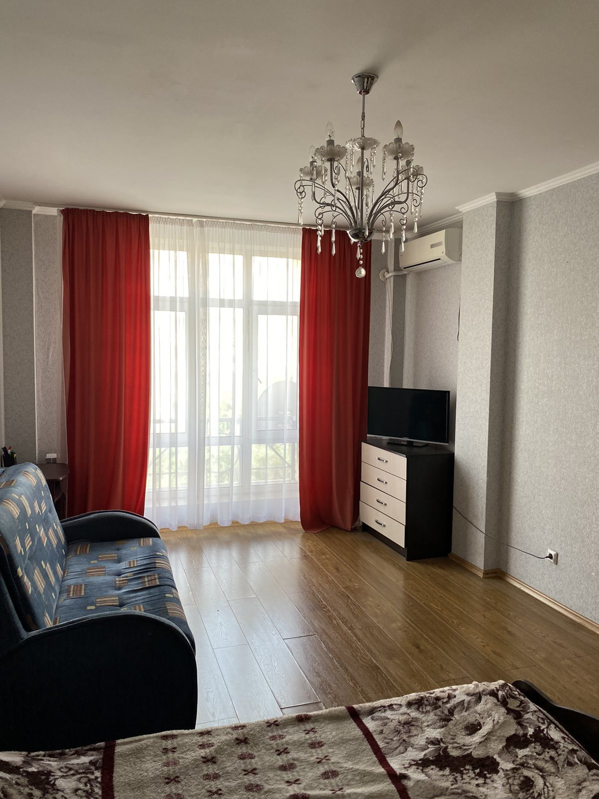 Квартиры в оренбурге цены фото Купить 1-комнатную квартиру, 46.6 м² по адресу Оренбург, Просторная улица, 23, 5