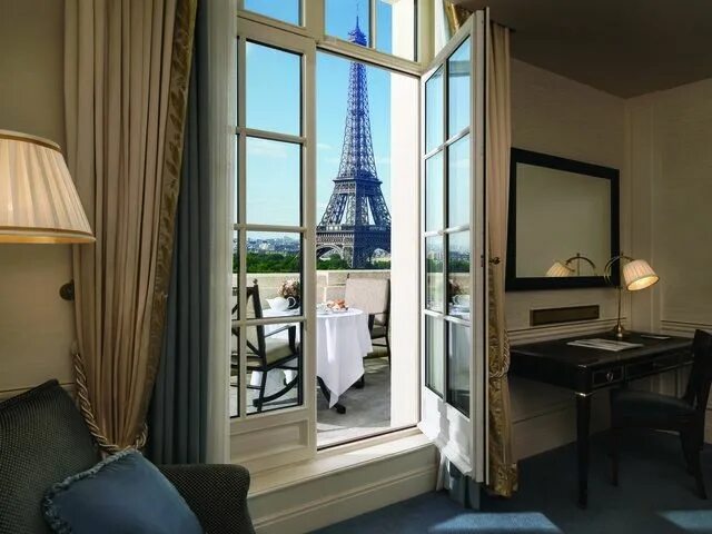 Квартиры в париже фото 7 Paris Hotels with Eiffel Tower Views Shangri la hotel, Paris hotels, Luxury ho