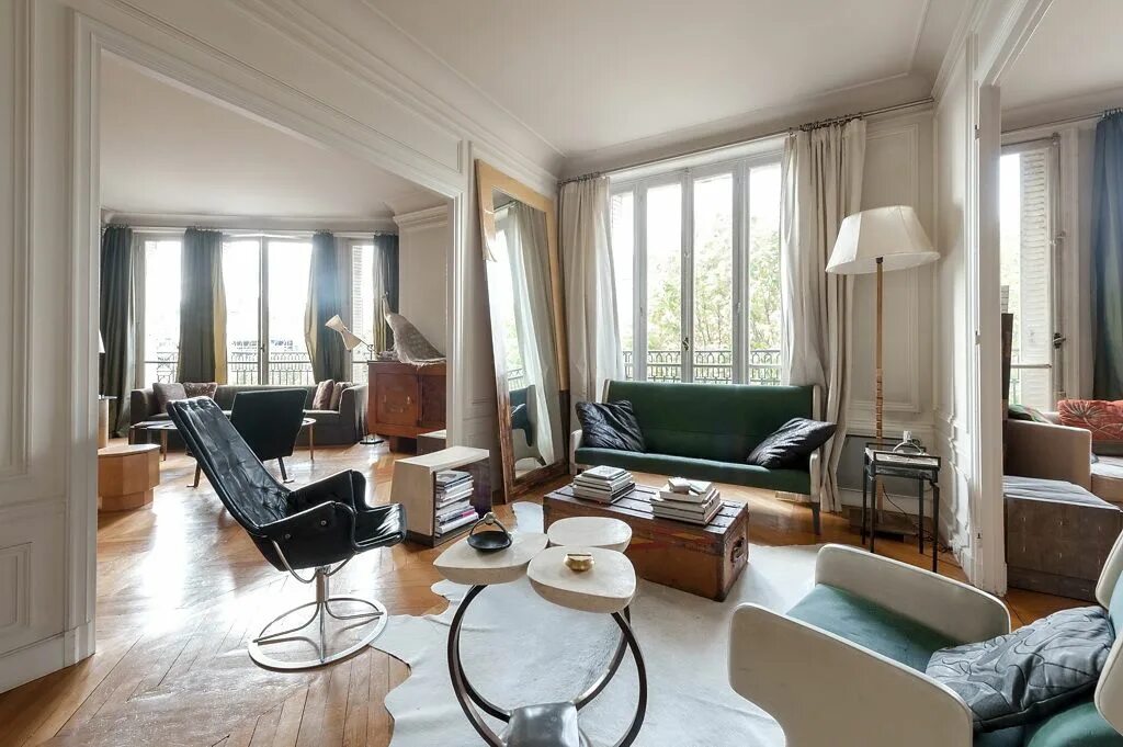 Квартиры в париже фото Детали: Квартира в Париже Parisian style apartment, Living room, Interior design