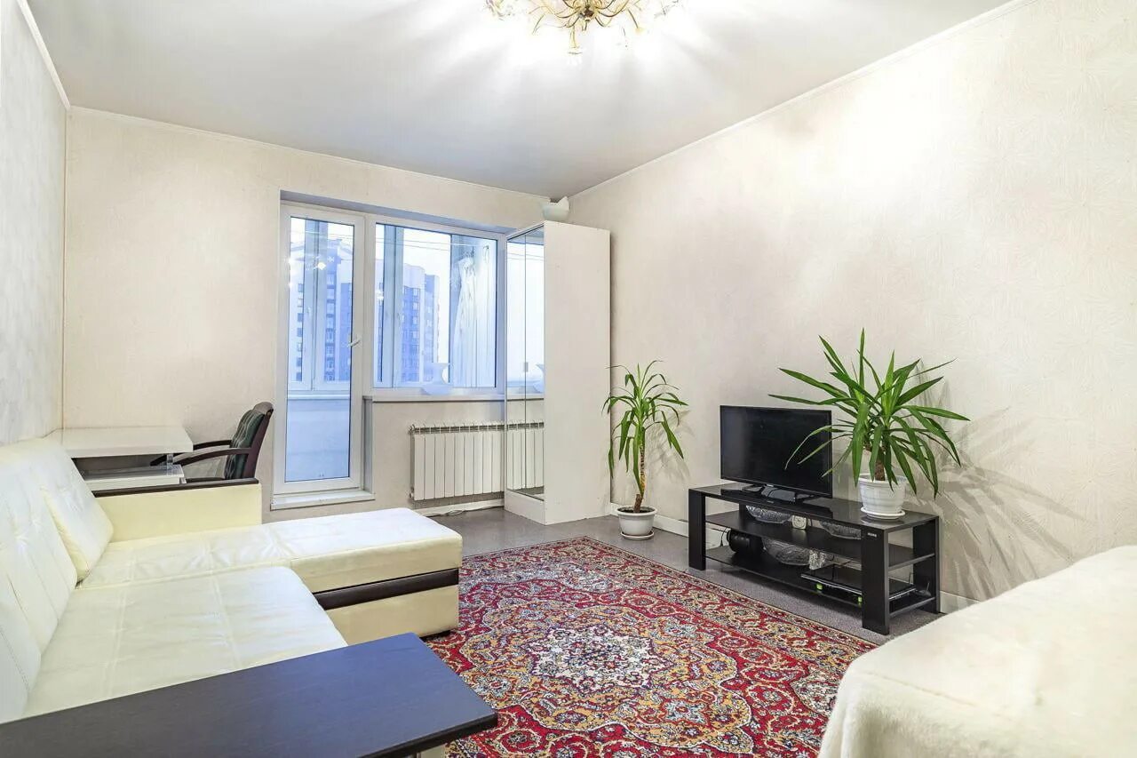 Квартиры в питере вторичка фото Просторная 1к квартира м Звездная 44,6м2 - Дунайский пр-кт, д. 24