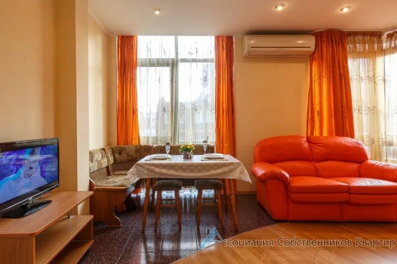 Квартиры в самаре посуточно с фото Квартира посуточно Самара, улица Степана Разина, 156, 1700 рублей. Ассоциация со