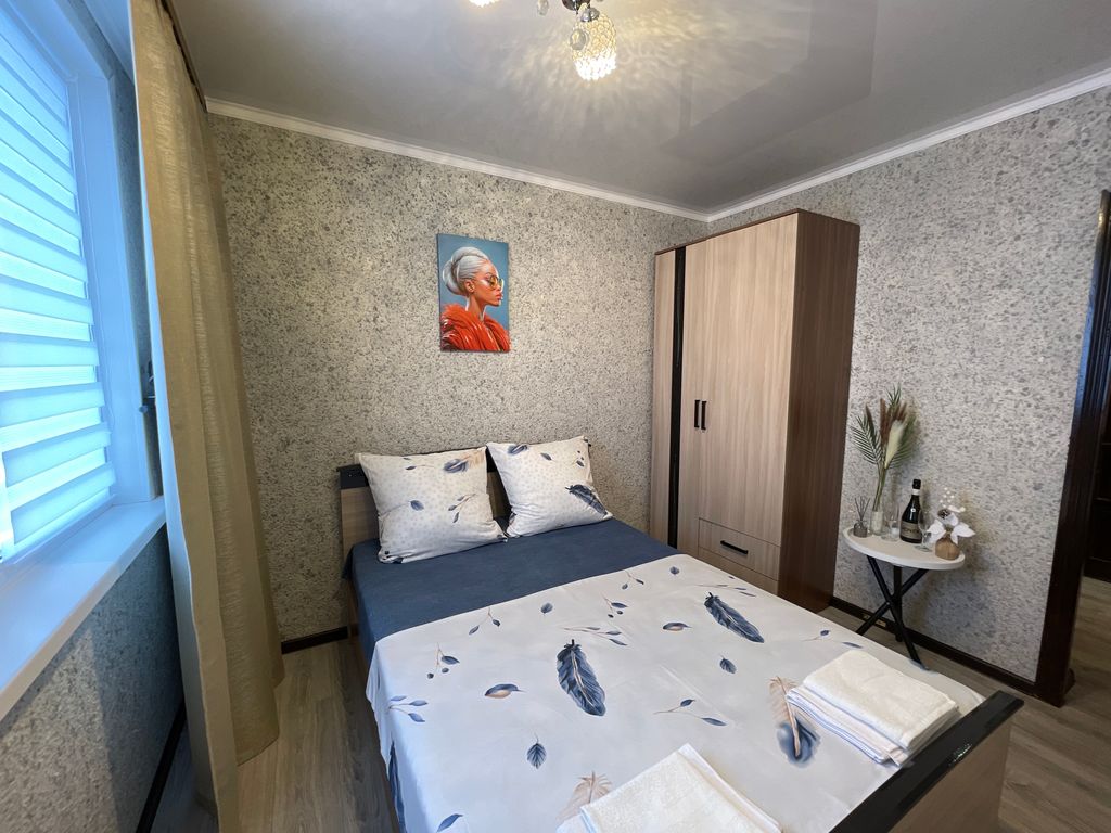 Квартиры в тольятти снять фото 2-room apartment, Revolyucionnaya street, 34 in Tolyatti - Sutochno.ru