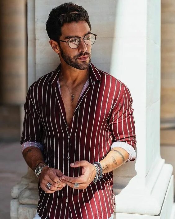 Квайт лакшери стиль в одежде мужской Camisa Listrada Homens elegantes, Roupas da moda para homens, Roupas casuais