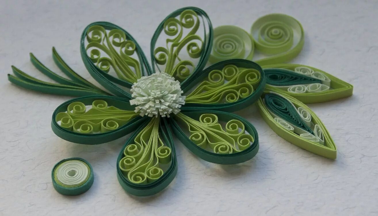 Квиллинг из бумаги фото Quilling - etudes with flowers Quilling work, Quilling designs, Quilling videos