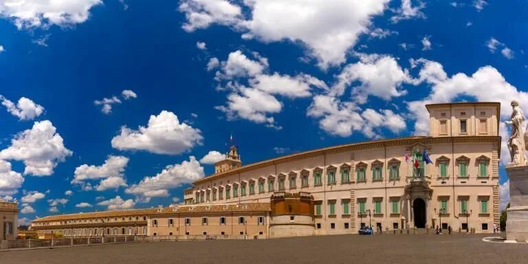 Квиринальский дворец в риме фото Piazza del Quirinale Rome attractions, Beautiful sites, Rome