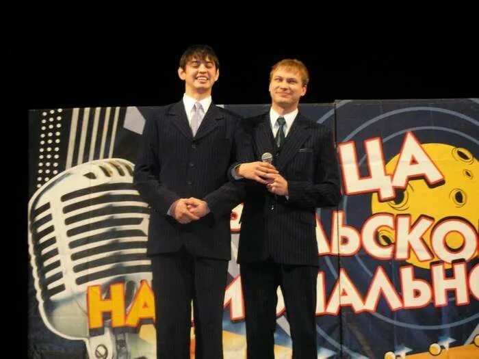 Квн луна фото Сообщество КВН_Челябинск_ЛУНа : LiveInternet - Российский Сервис Онлайн-Дневнико