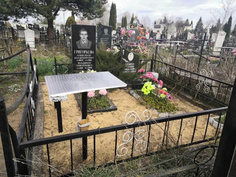 Кыла бандит орел фото Сержант А.В. Григорьев, graves of famous people, Oryol, Luzhkovskoye kladbishche