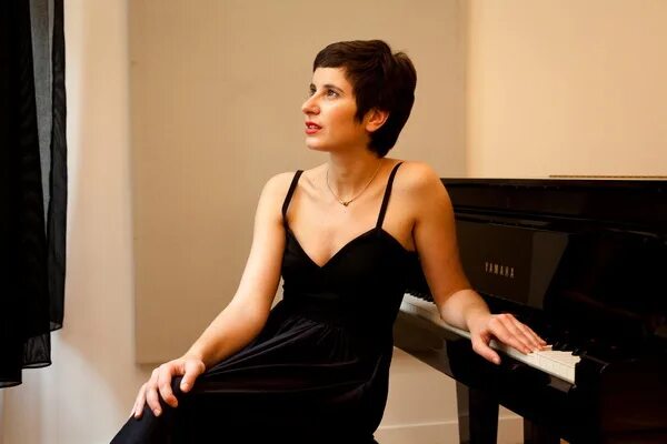 Кью кэпитал елена орлова фото Télécharger The Landscapes of the Soul - Rachmaninov, 24 Préludes Fanny Azzuro (