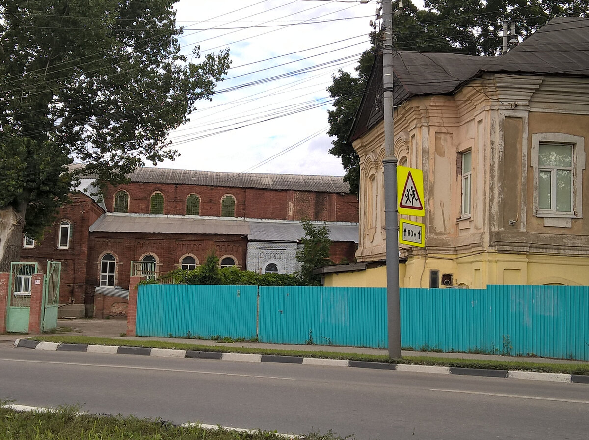 Кьюк староникитская ул 37 тула фото Непарадная Тула. Улица Староникитская, плюсы и минусы прогулки. Завтрак программ