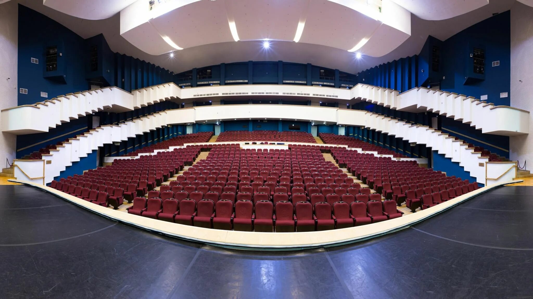 Кзц миллениум ярославль фото зала с местами Кзц миллениум ярославль фото зала с местами Кзц миллениум ярославль фото зала с местами Спектакль "Папа" 2022, Ярославль - дата и место проведения, программа мероприяти