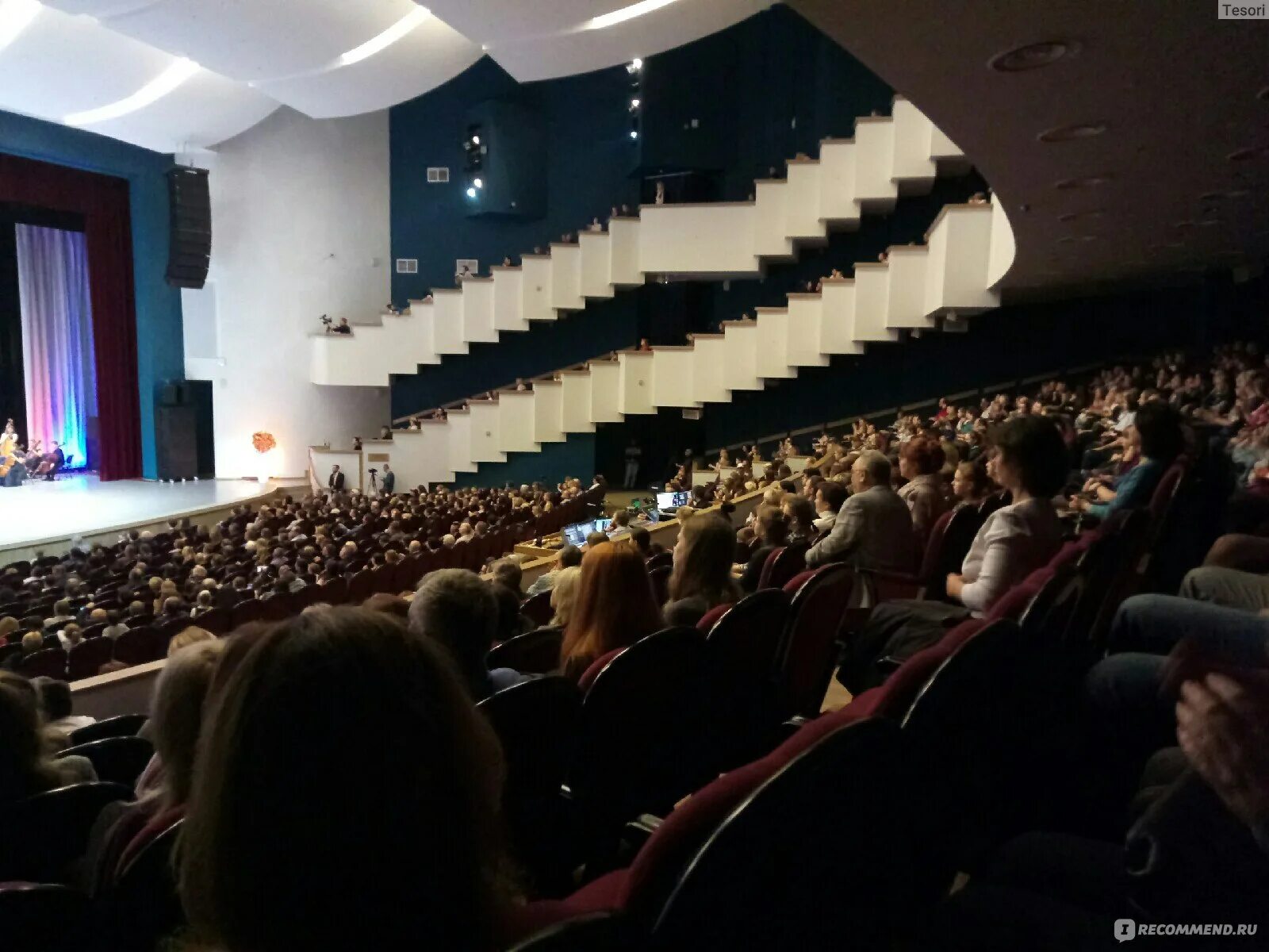 Кзц миллениум ярославль фото зала с местами Кзц миллениум ярославль фото зала с местами Кзц миллениум ярославль фото зала с местами Концертно-зрелищный центр (КЗЦ) "Миллениум", Ярославль - "Красивый и современный