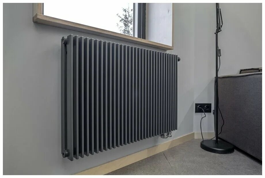 Кзто параллели нижнее подключение Кзто параллели нижнее подключение Кзто параллели нижнее подключение Радиатор трубчатый KZTO Параллели В1(шаг 25) 1750, кол-во секций: 6, 154 мм. - к