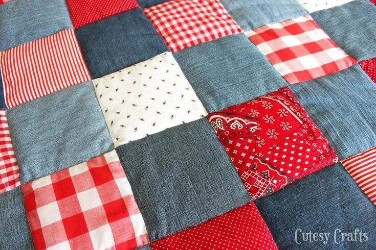 Пэчворк джинса фото DIY Picnic Quilt from Old Jeans - Cutesy Crafts Picnic quilt, Denim quilt patter