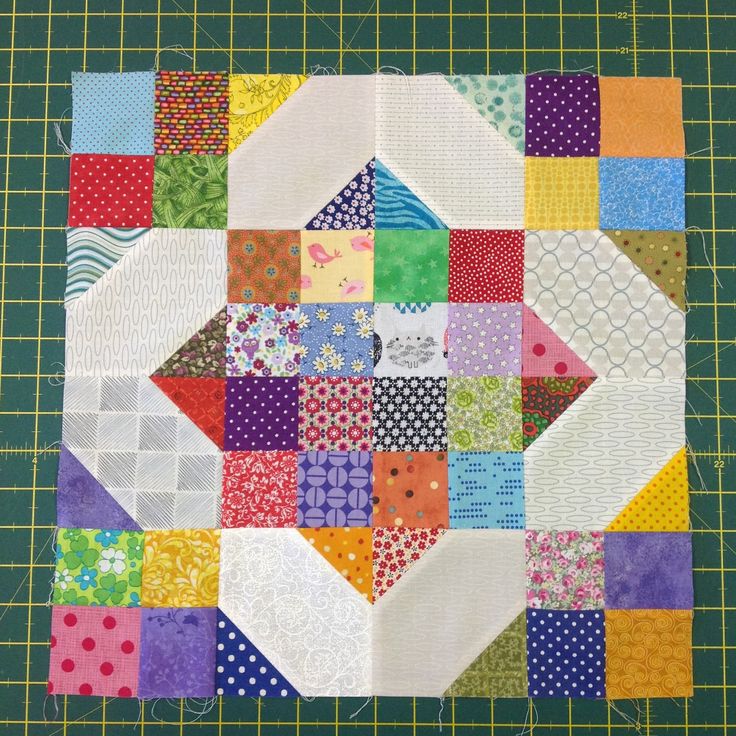 Пэчворк фото схемы для начинающих Stash Bee: Hive 8 - January Tutorial Scrap quilt patterns, Scrappy quilt pattern