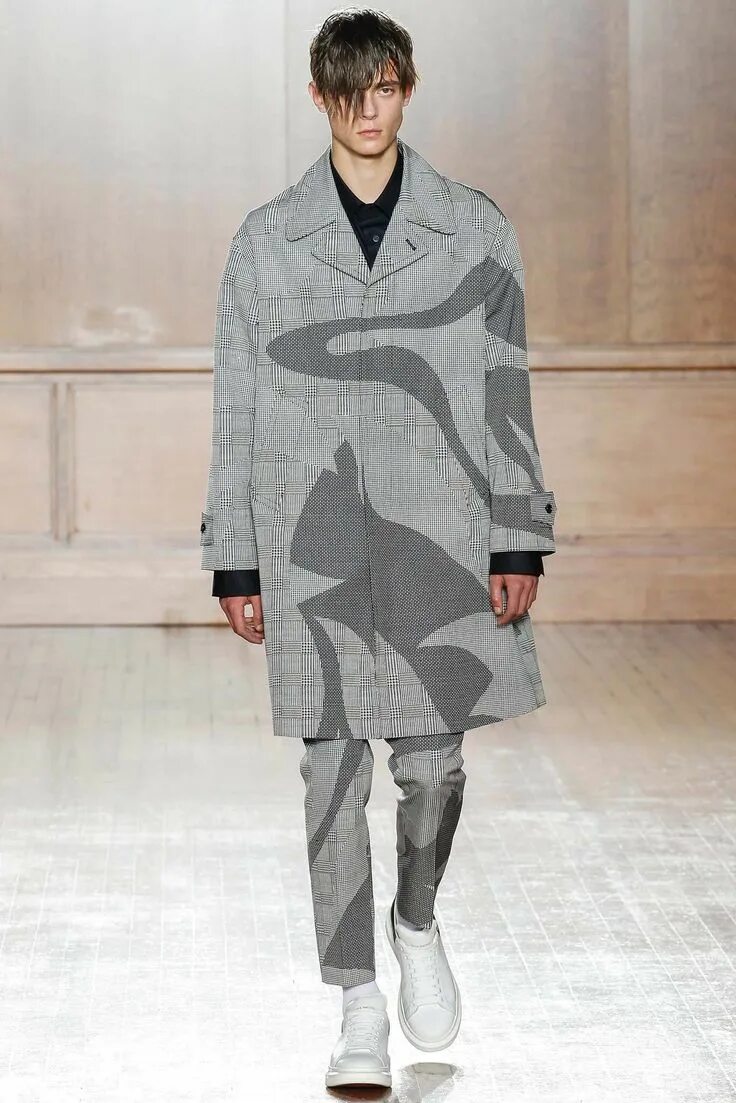 Пэчворк мужской стиль Alexander McQueen Spring 2015 Menswear Fashion Show Alexander mcqueen men, Mcque