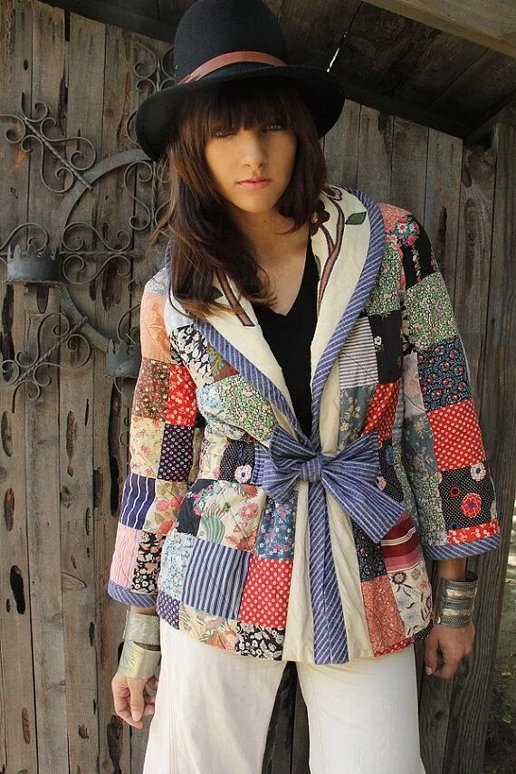 Пэчворк одежда фото Vintage Quilted FLORAL PATCHWORK Jacket Multicolored Coat Etsy Patchwork clothes