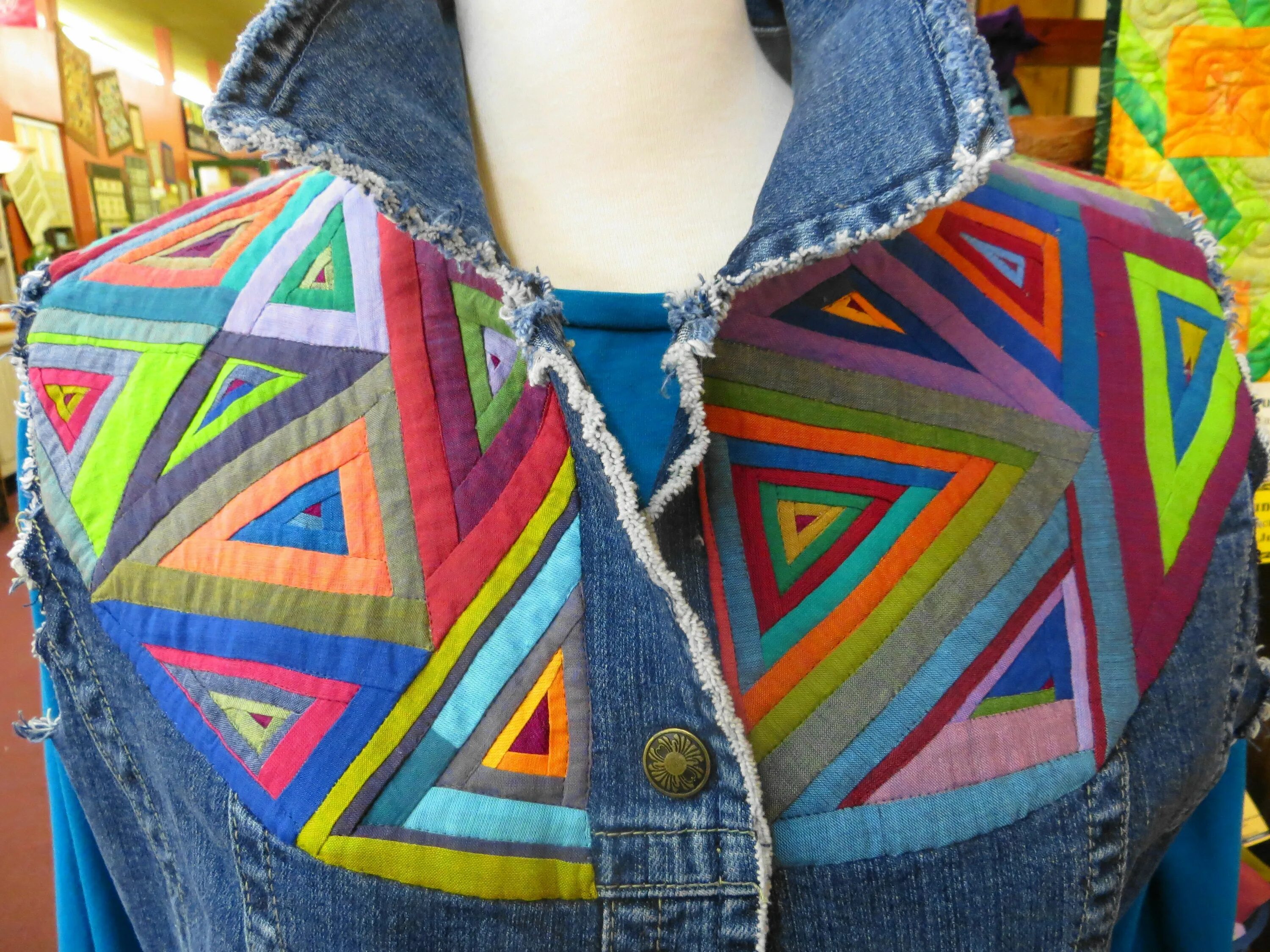 Пэчворк одежда фото Grunge Vest from thrift shop denim jacket...yoke design paper foundation pieced.