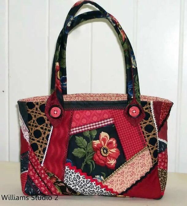 Пэчворк сумки фото Como Fazer "Patchwork em Crazy" + Passo a Passo, Riscos e Modelos! Patchwork bag