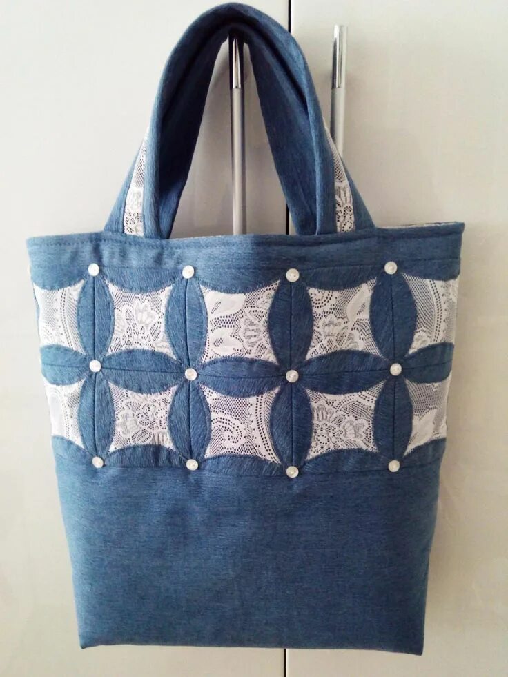 Пэчворк сумки из джинсы с выкройками Группа Tote bags sewing, Recycled jeans bag, Quilted tote bags