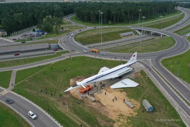 Пьедесталы в жуковском с самолетами фото Жуковский. Ту-144 - новый символ города - ЯПлакалъ