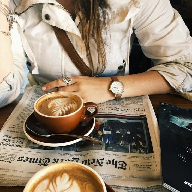 Пьем кофе красиво фото Fashion Sense Coffee photography, Coffee is life, Coffee break