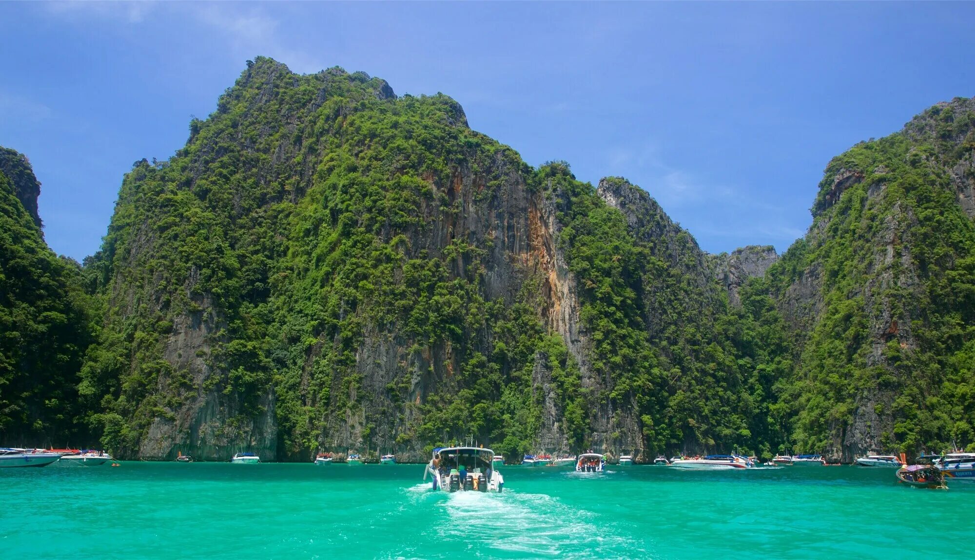 Пхи пхи дон фото The Best Green Hotels in Ko Phi Phi Don from $219 in 2022 Expedia