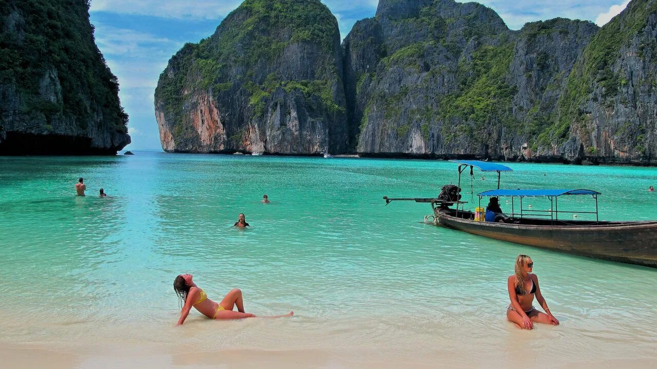 Пхукет остров пхи пхи фото Phi Phi Island, Thailand