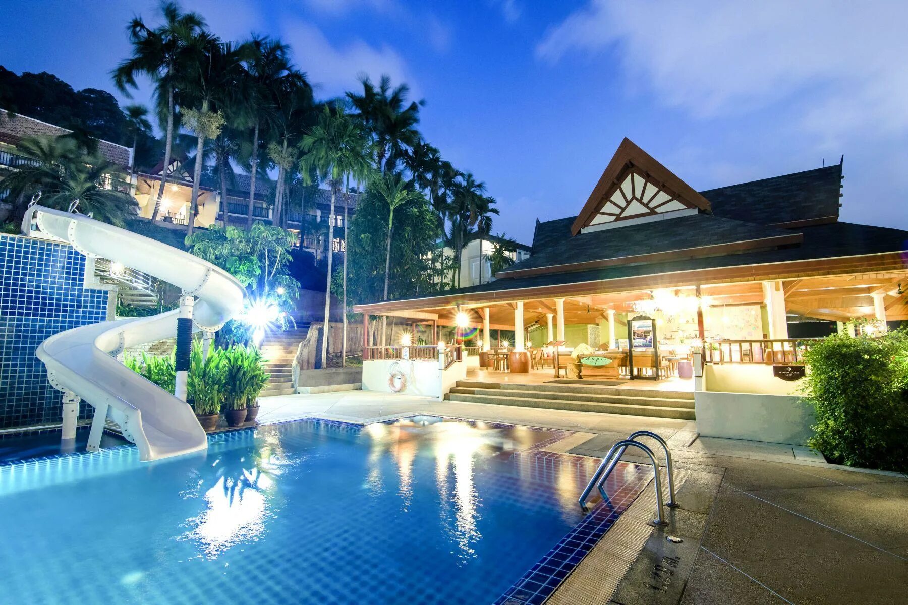 Пхукет отели фото Отель Andamantra Resort and Villa Phuket 4* / Таиланд / пляж Патонг - фото, туры