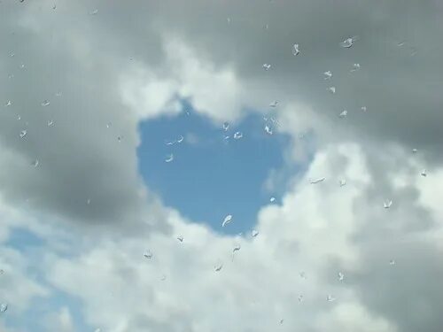 Плачущее небо фото Убегаю... (Галина Куткова) / Стихи.ру