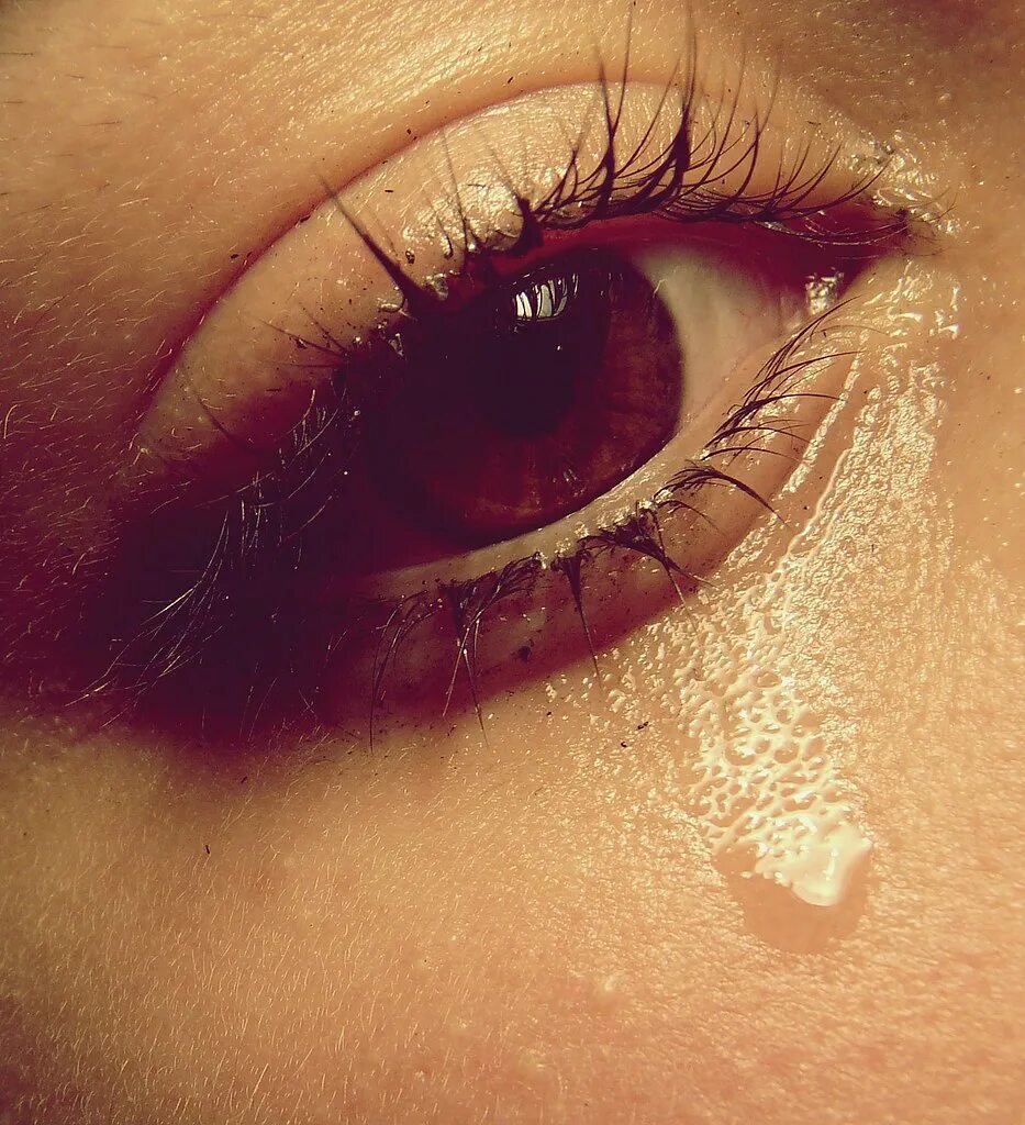 Плачущие глаза фото Se llama amor. Ana Ortiz © Flickr