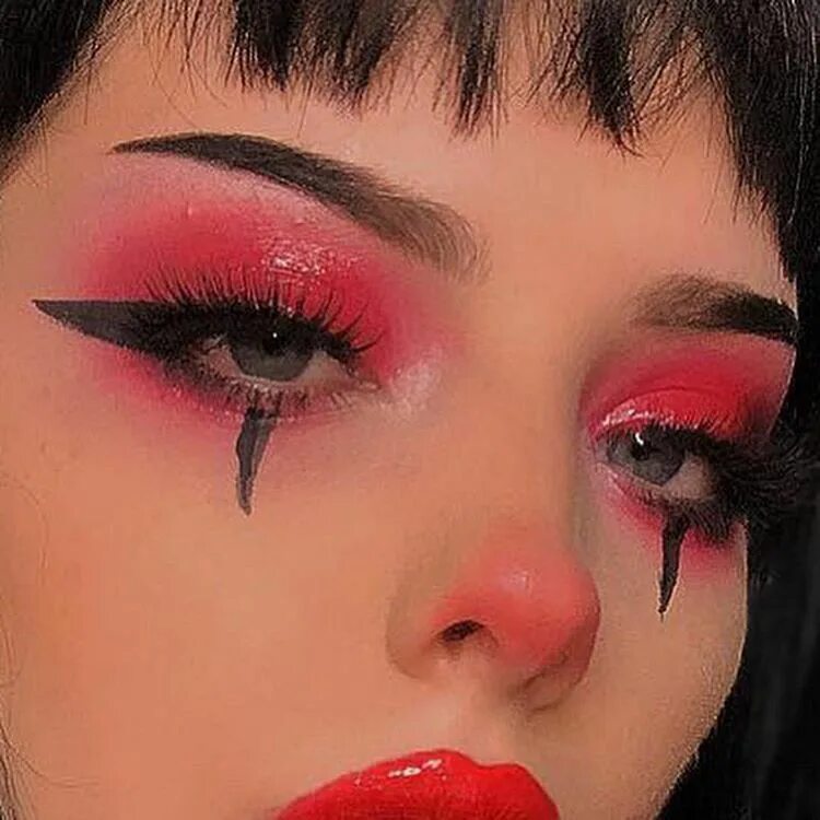 Плачущий макияж как сделать ✰ xhoneycloudsx ✰ Emo makeup, Makeup inspiration, Makeup eyeliner