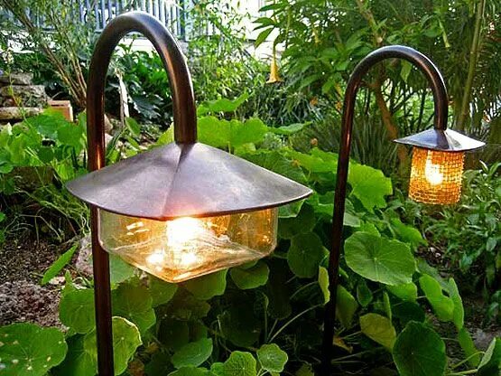 Плафон для уличного светильника своими руками In the Garden: the Art & Craft Garden lighting fixtures, Rustic outdoor lighting