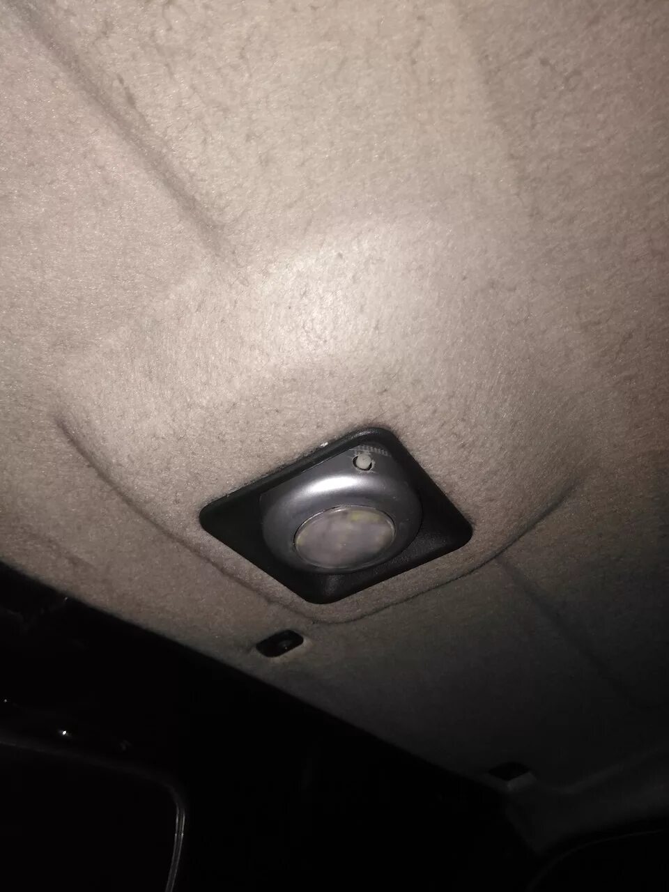 Плафон освещения салона ваз 2114 тюнинг Замена плафона освещения "глазка" - Lada 2114, 1,5 л, 2005 года аксессуары DRIVE