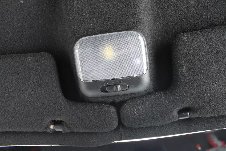 Плафон освещения салона ваз 2114 тюнинг Плафон от Ланос, вместо всевидящего ока - Сообщество "ВАЗ: Ремонт и Доработка" н