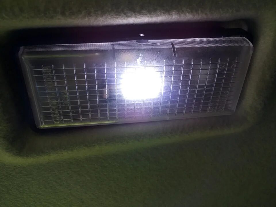 Плафон освещения салона ваз 2114 тюнинг Обновил передние "повороты", щетки-дворники и лампу освещения салона - Lada 2114