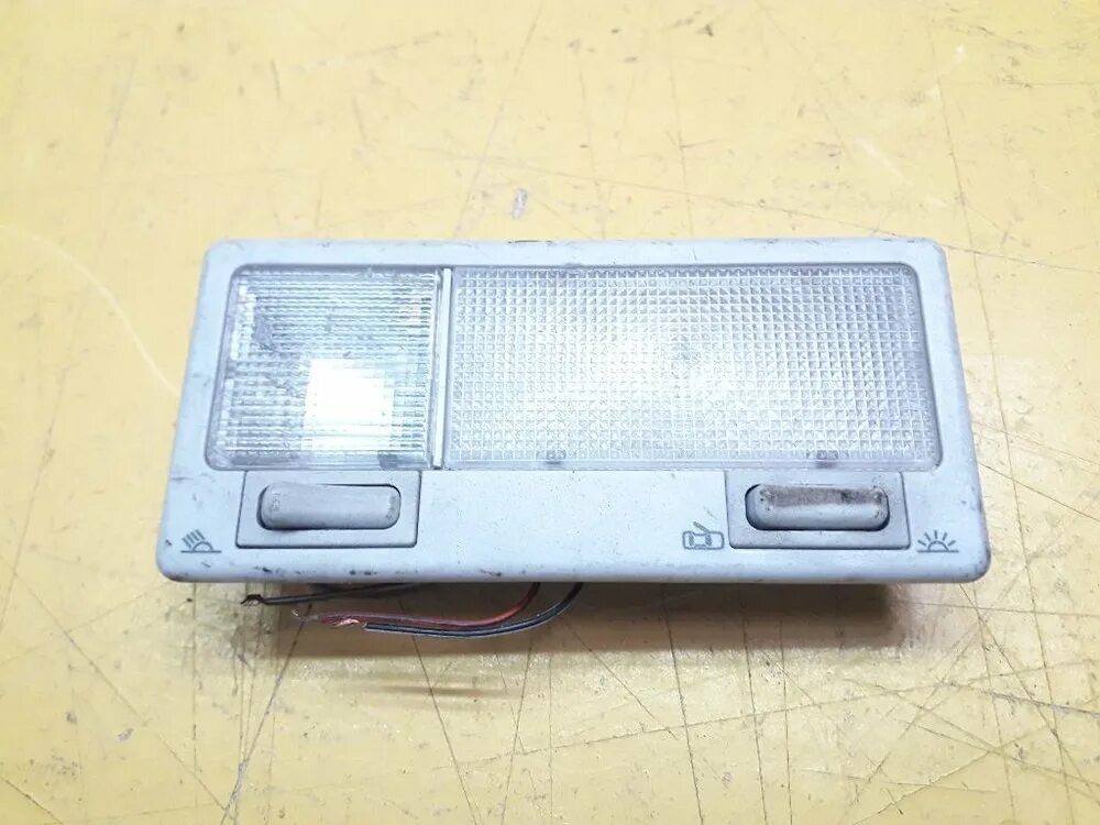 Плафон салона фото 72203000 Фонарь салона (плафон) Volkswagen Golf 3 поколение (1991-1998) 1997 куп