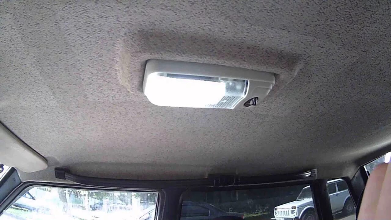 Плафон ваз 2114 тюнинг Люминисцетный центральный плафон салона ВАЗ 2115 - YouTube