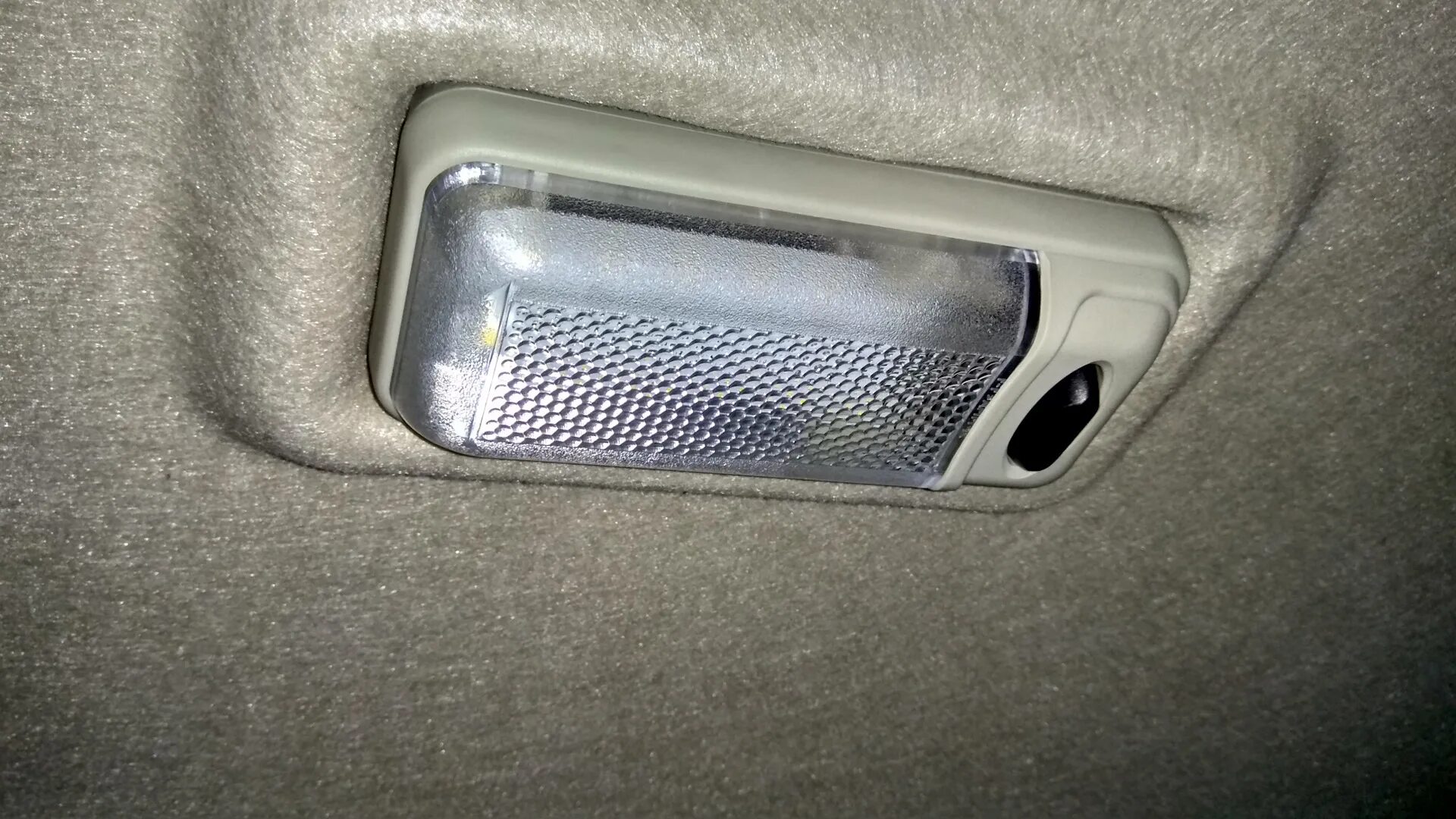 Плафон ваз 2114 тюнинг Новый Свет - Lada 2115, 1,6 л, 2008 года тюнинг DRIVE2