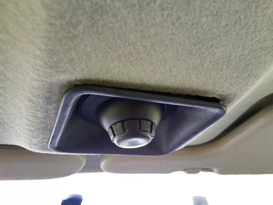 Плафон ваз 2114 тюнинг Плафон GM Lanos 96236130 вместо штатного "глаза" - Lada 2115, 1,6 л, 2011 года т