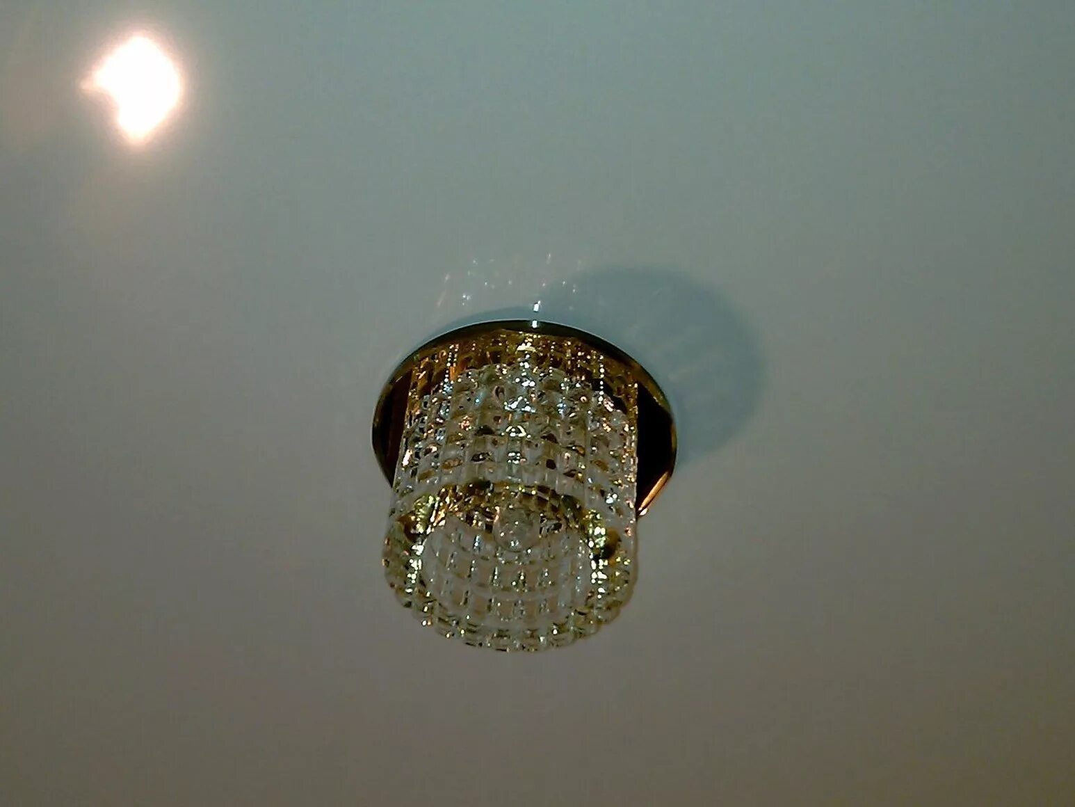 Плафоны для натяжных потолков фото и цены Светильник ягодка для натяжного потолка цоколь - Фото подборки