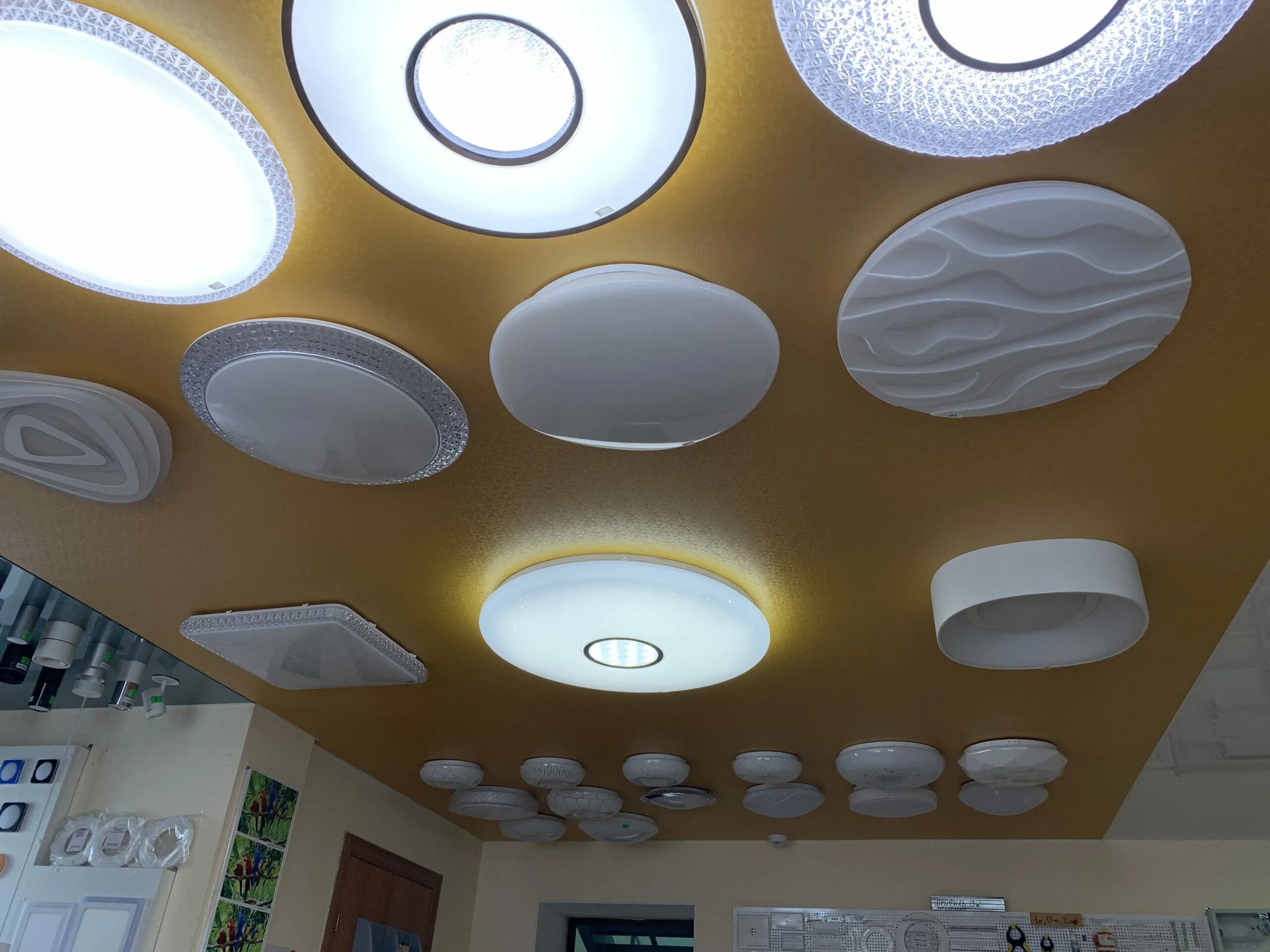 Плафоны для натяжных потолков фото и цены Плафоны на потолок - Накладной светильник Horoz Electric HRZ00001436 купить в До