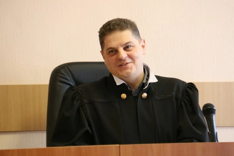 Плахин юрий николаевич омск судья фото В деле Гамбурга уже составлен график заседаний на январь Последние Новости Омска
