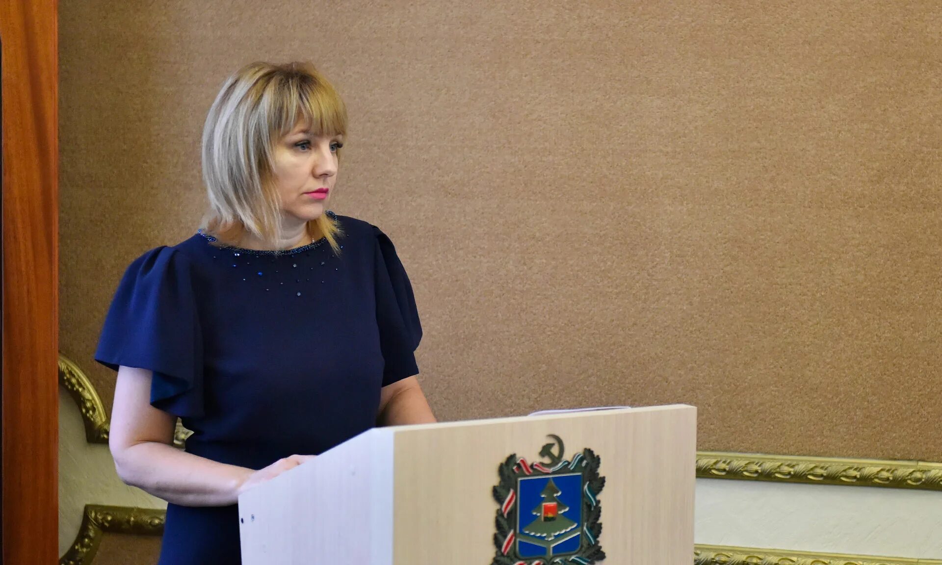 Плахова людмила вячеславовна брянск фото Новости / Благодаря эффективной работе Губернатора и Правительства региона жител