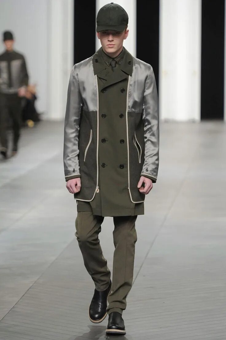 Плащ мужской в стиле милитари Coat. Dior Homme. Menswear, Fashion, Dior homme