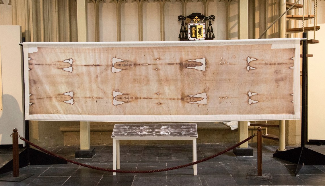 Плащаница фото высокого разрешения ИИСУСХРИСТОС - Life.ru