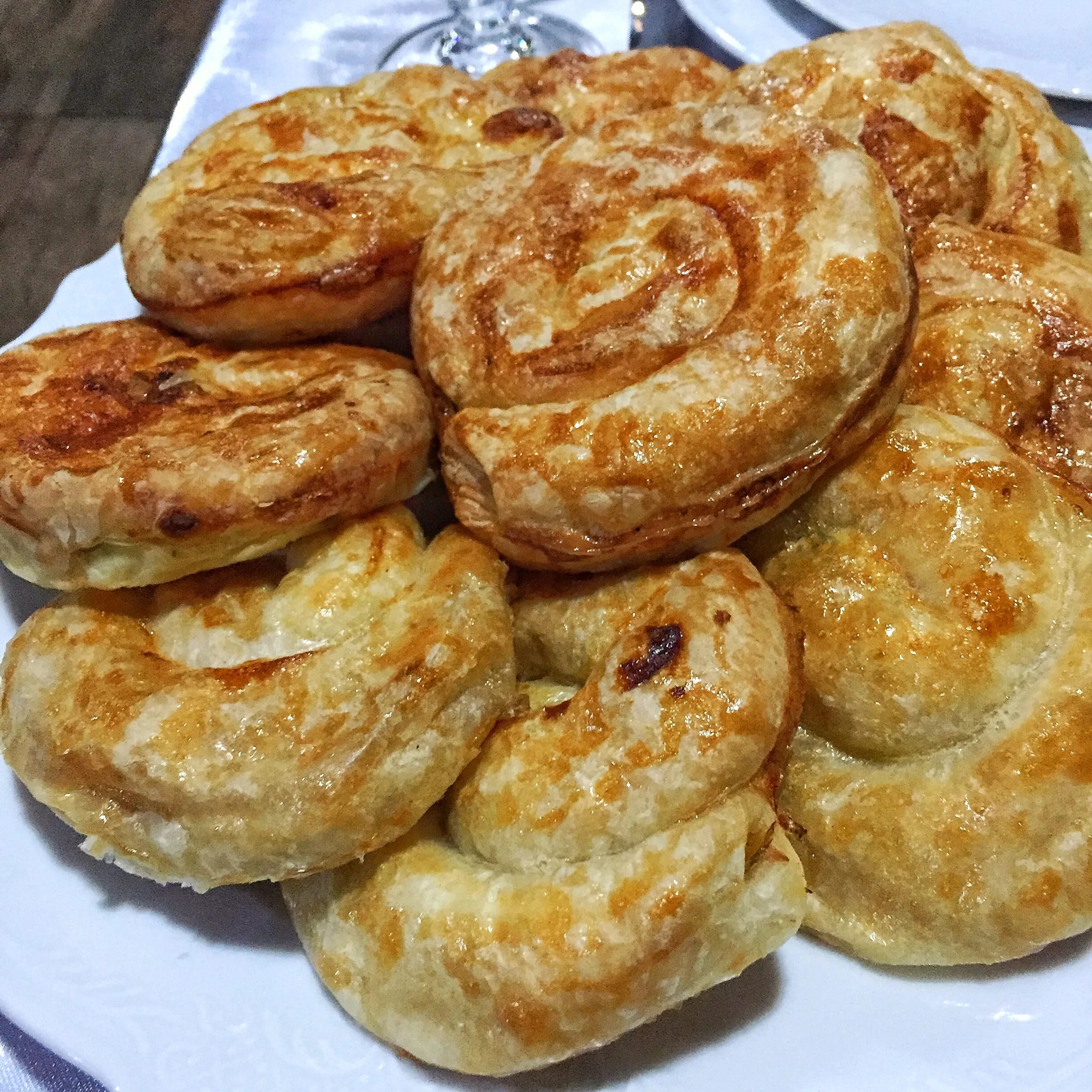 Плацинды молдавские рецепт с фото с картошкой Молдавские плацинды рецепт на сковороде CoffMachines.ru