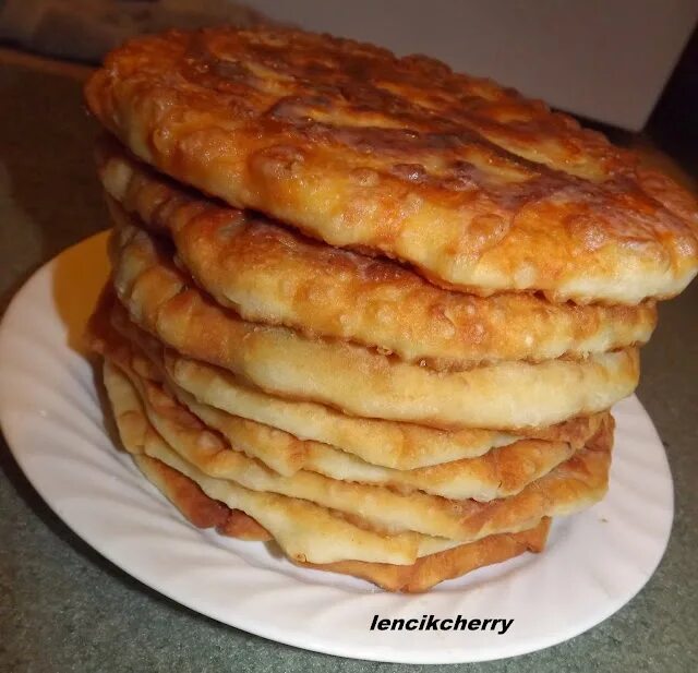 Плацинды рецепт с фото на кефире Мои кулинарные экспЕрименты: Молдавские плацинды с творогом и зеленью