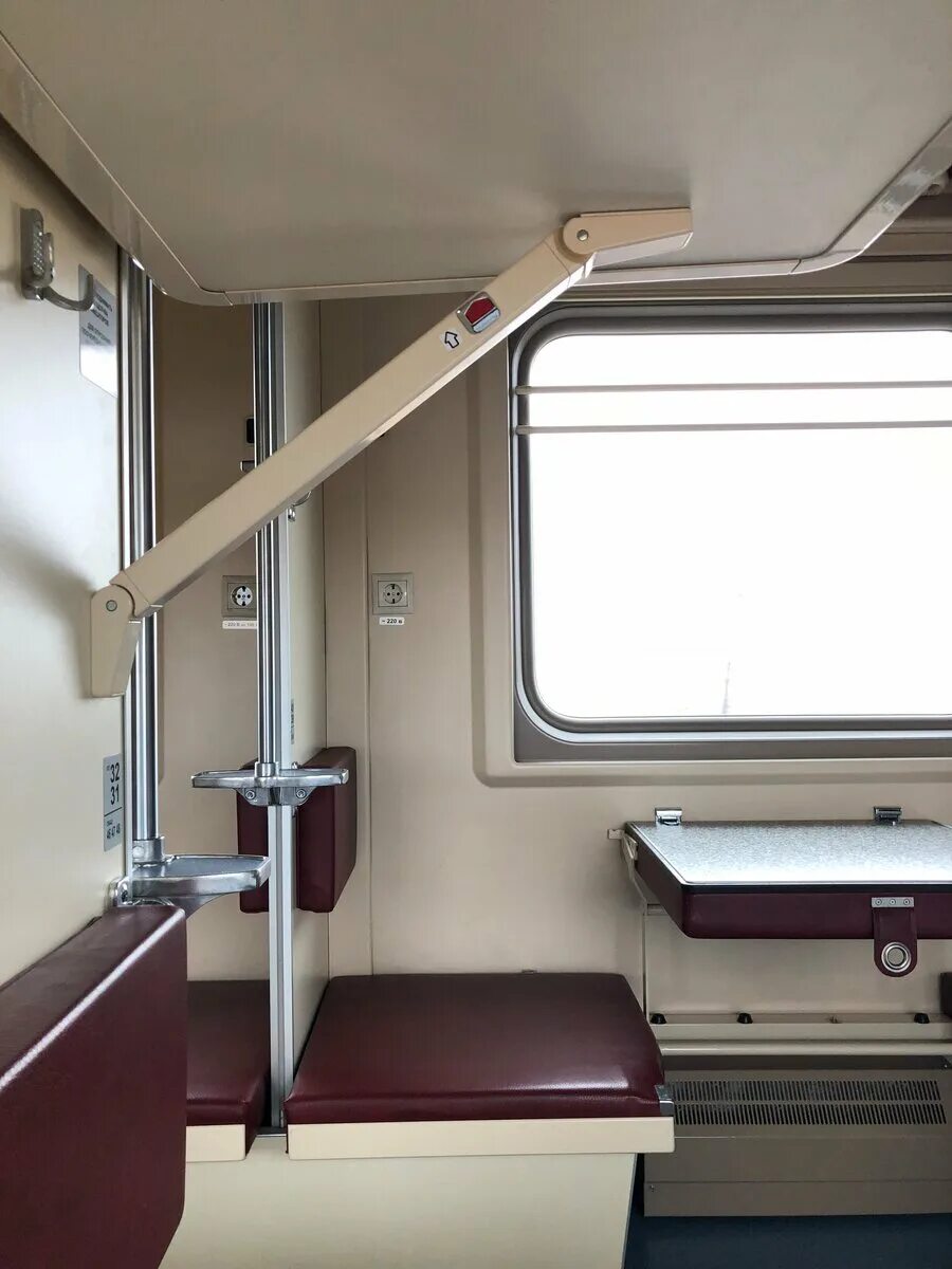 Плацкарт боковая верхняя полка фото Плацкартные верхние боковые места: найдено 90 картинок