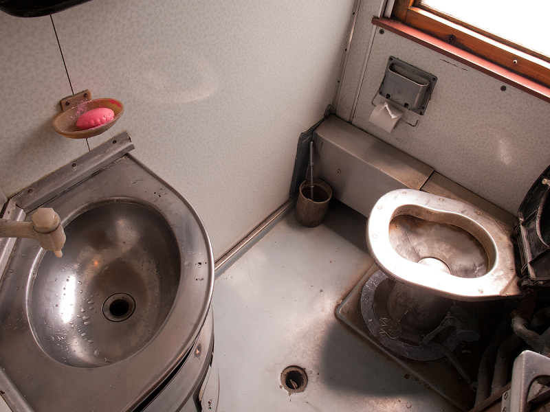 Плацкарт фото туалет Плацкартный вагон, как путешествовать комфортно Советы бывалого Дзен