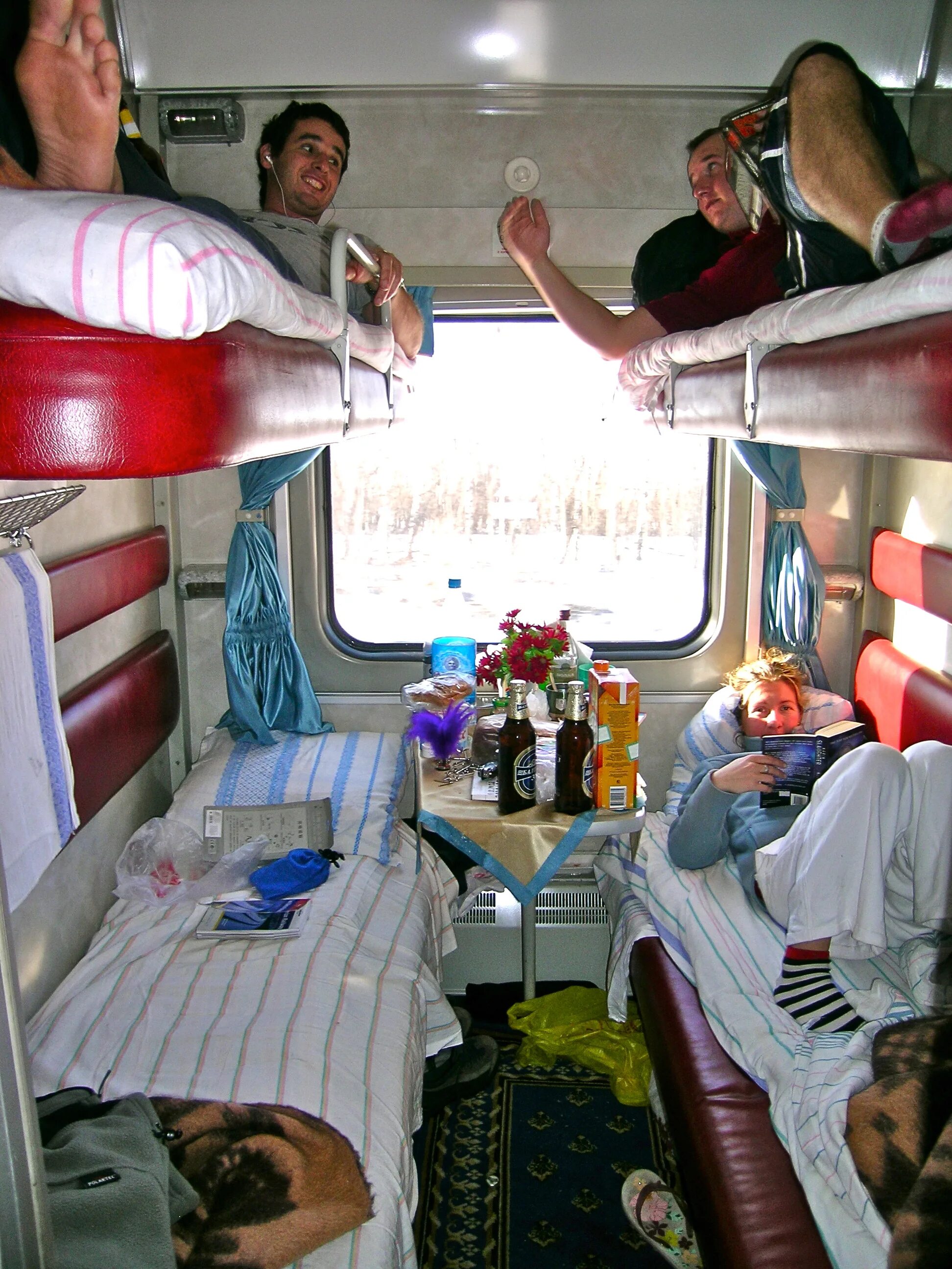 Плацкарт фото внутри как выглядит Что входит в плацкарт: найдено 90 изображений